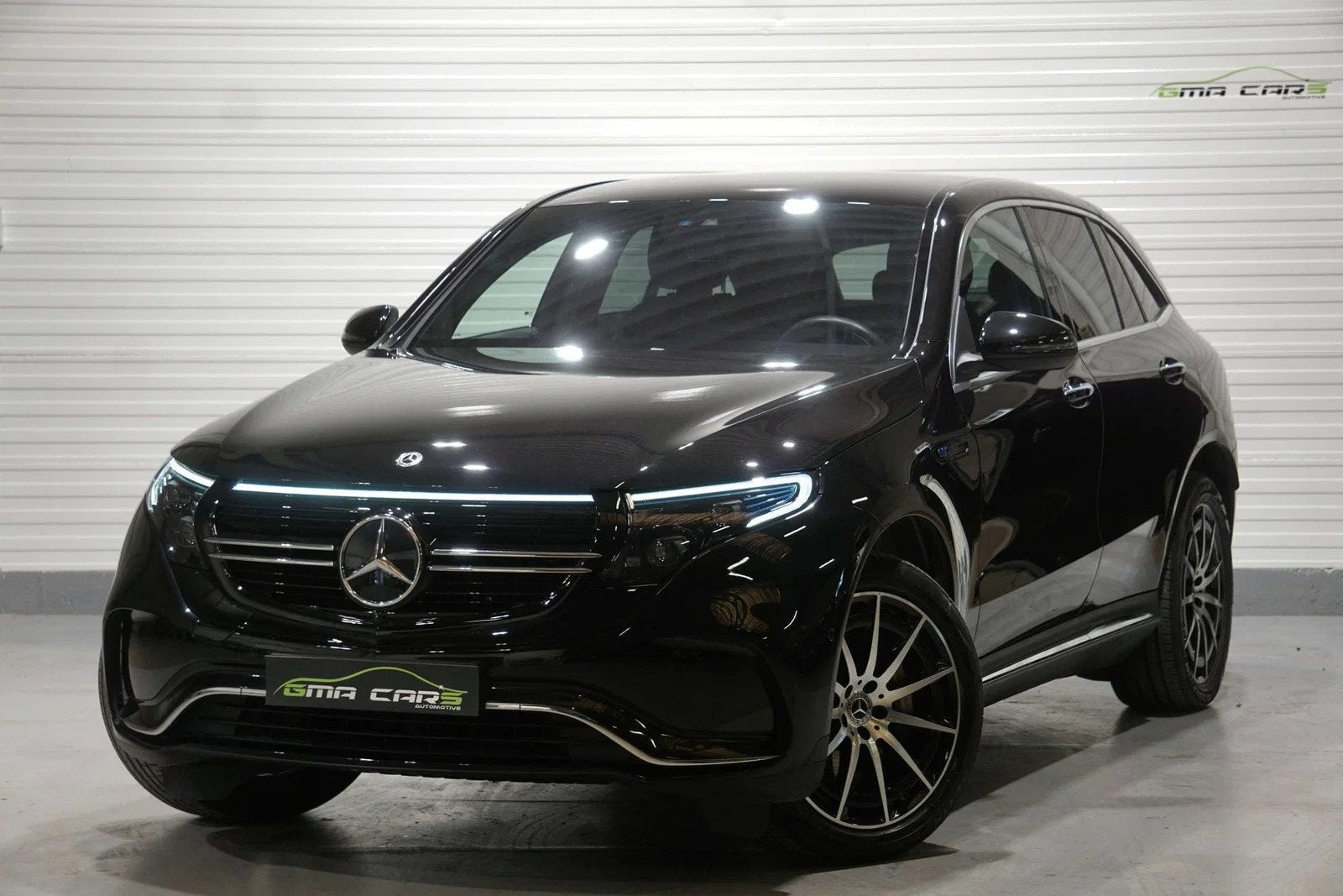 Mercedes-Benz EQC 400 EQC 80 kWh 400 4-Matic AMG Line Aut.-N, Auto's, Automaat, Gebruikt, Euro 6, 408 pk