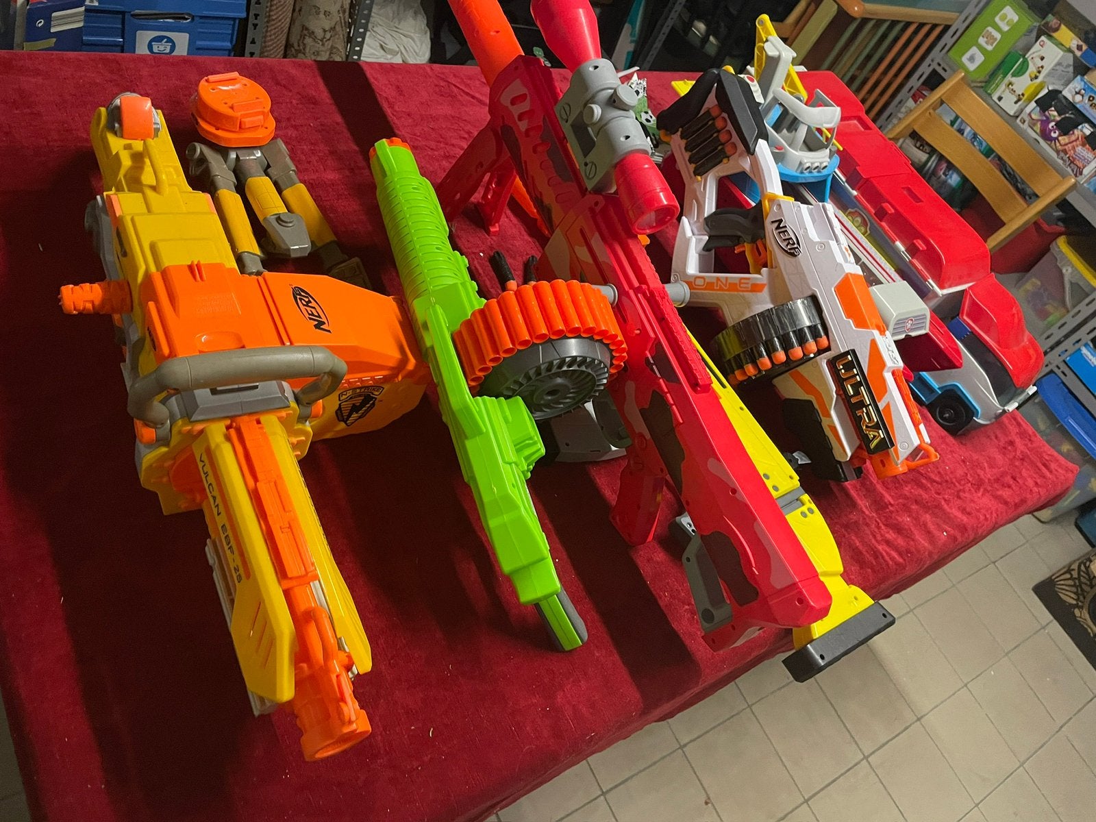 Nerf speelgoedgeweren, Kinderen en Baby's, Ophalen, Zo goed als nieuw