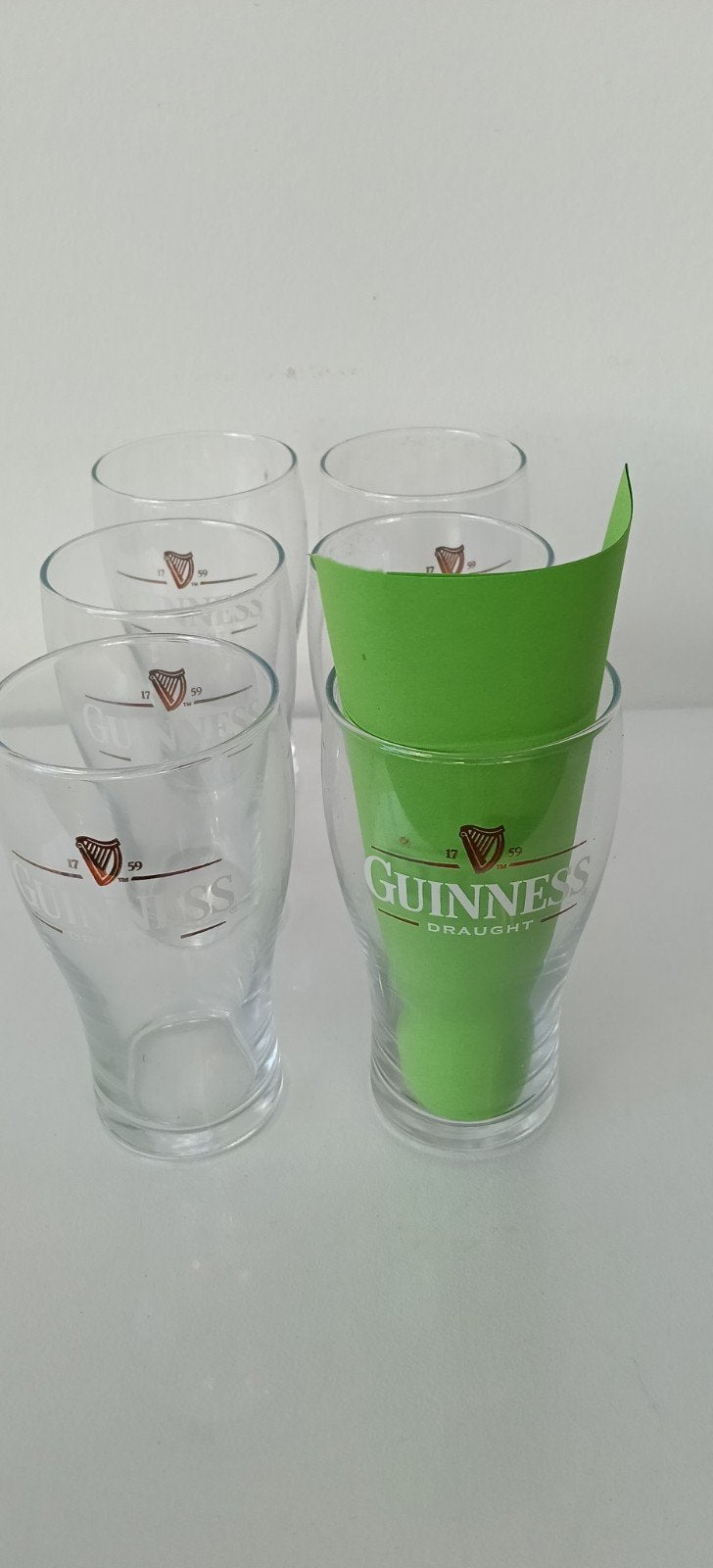 Glas, glazen Guinness. 25 cl. €6 voor de 6., Verzamelen, Ophalen of Verzenden, Zo goed als nieuw, Bierglas