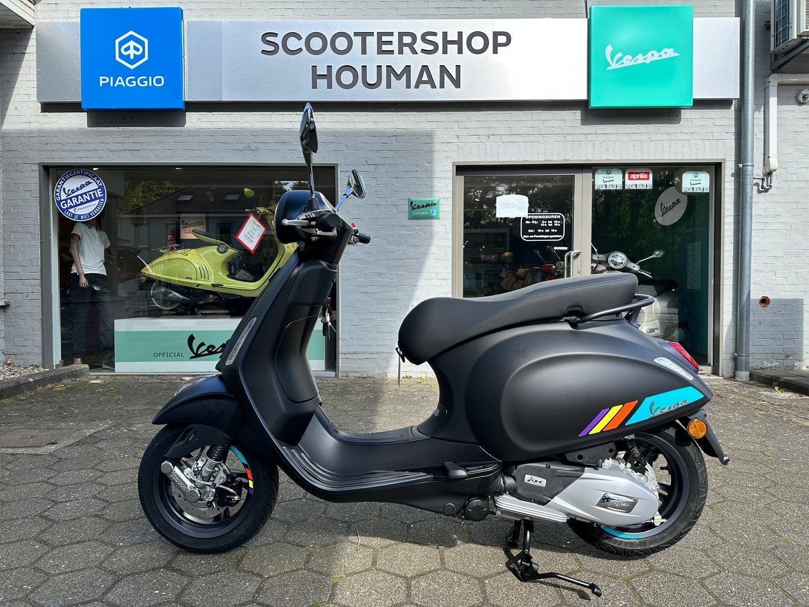 Vespa Primavera S 125 cc NERO CONVINTO MATT (nr.142), Nieuw, Vespa S, 125 cc, Benzine