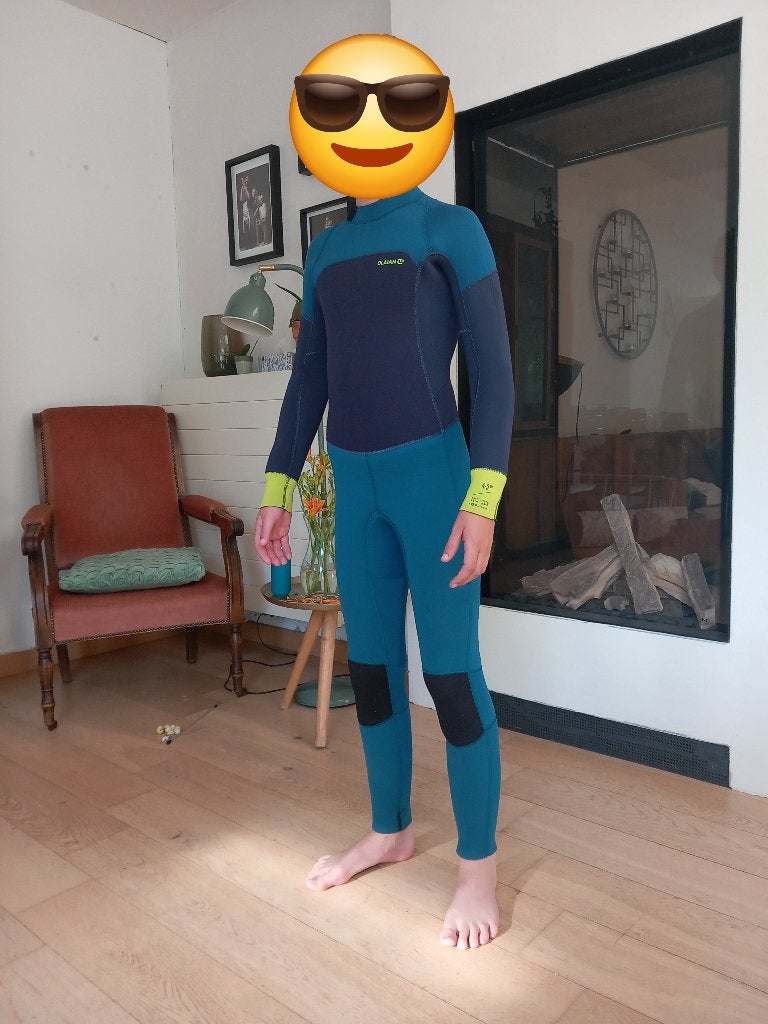 Surfpak 10j-12j 3-4mm, Kind, Ophalen of Verzenden, Zo goed als nieuw, Wetsuit