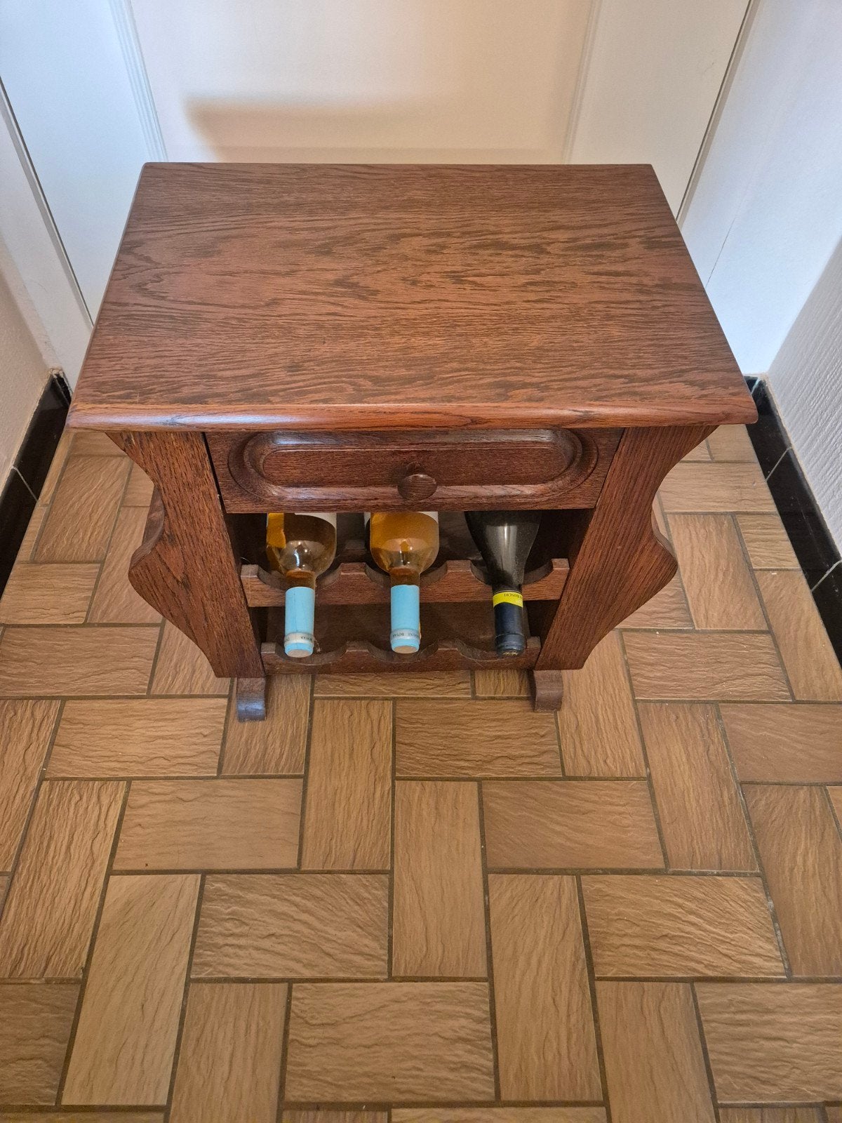 mooie houten wijnrek met schuif en voor boeken, Enlèvement