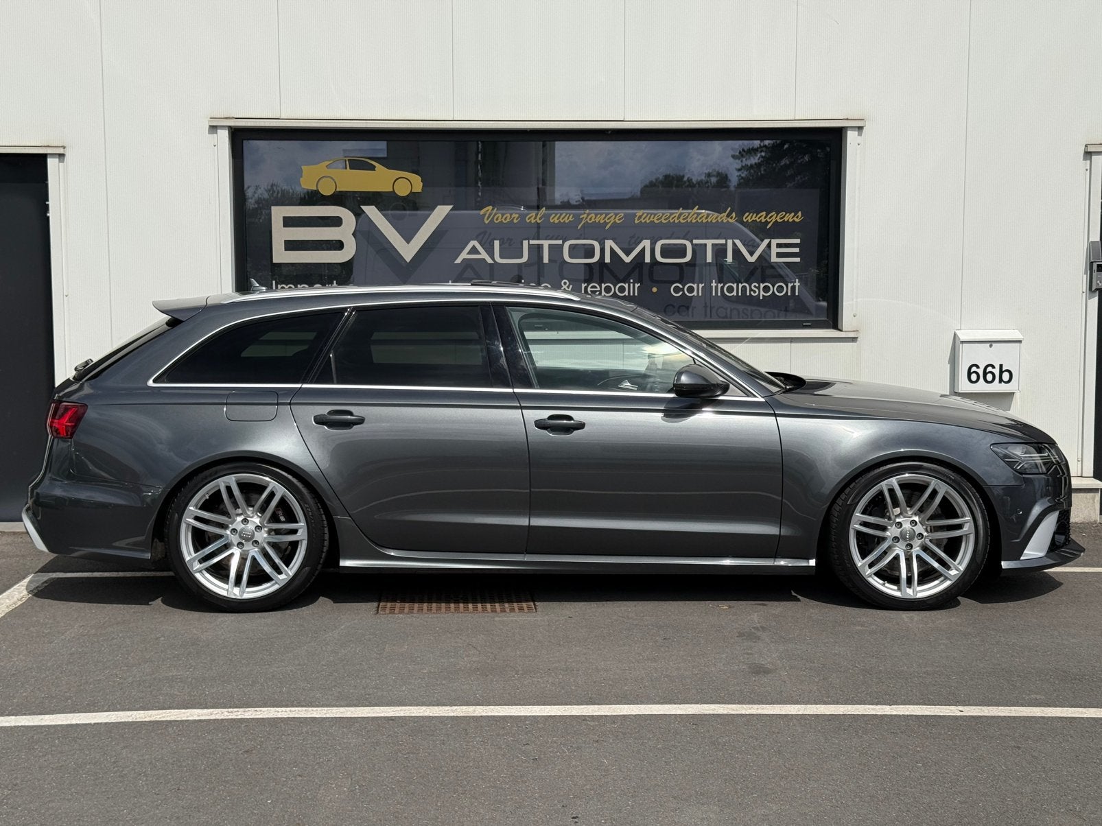 Audi RS6 C7.5 - PANO  - MATRIX - B&O - TREKHAAK - BTW/VAT!!!, Auto's, Audi, Automaat, Dealer onderhouden, Leder, Bedrijf