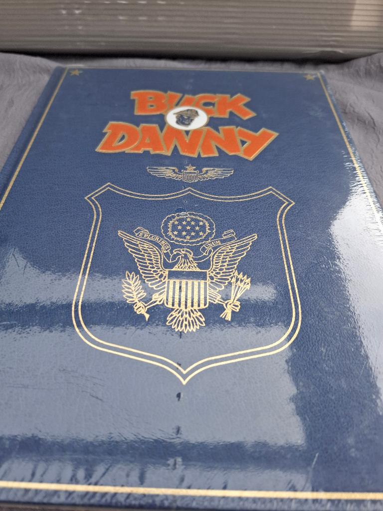 Buck Danny L'intégrale tome 4 Rombaldi sous Blister HUBINON, Livres, Enlèvement