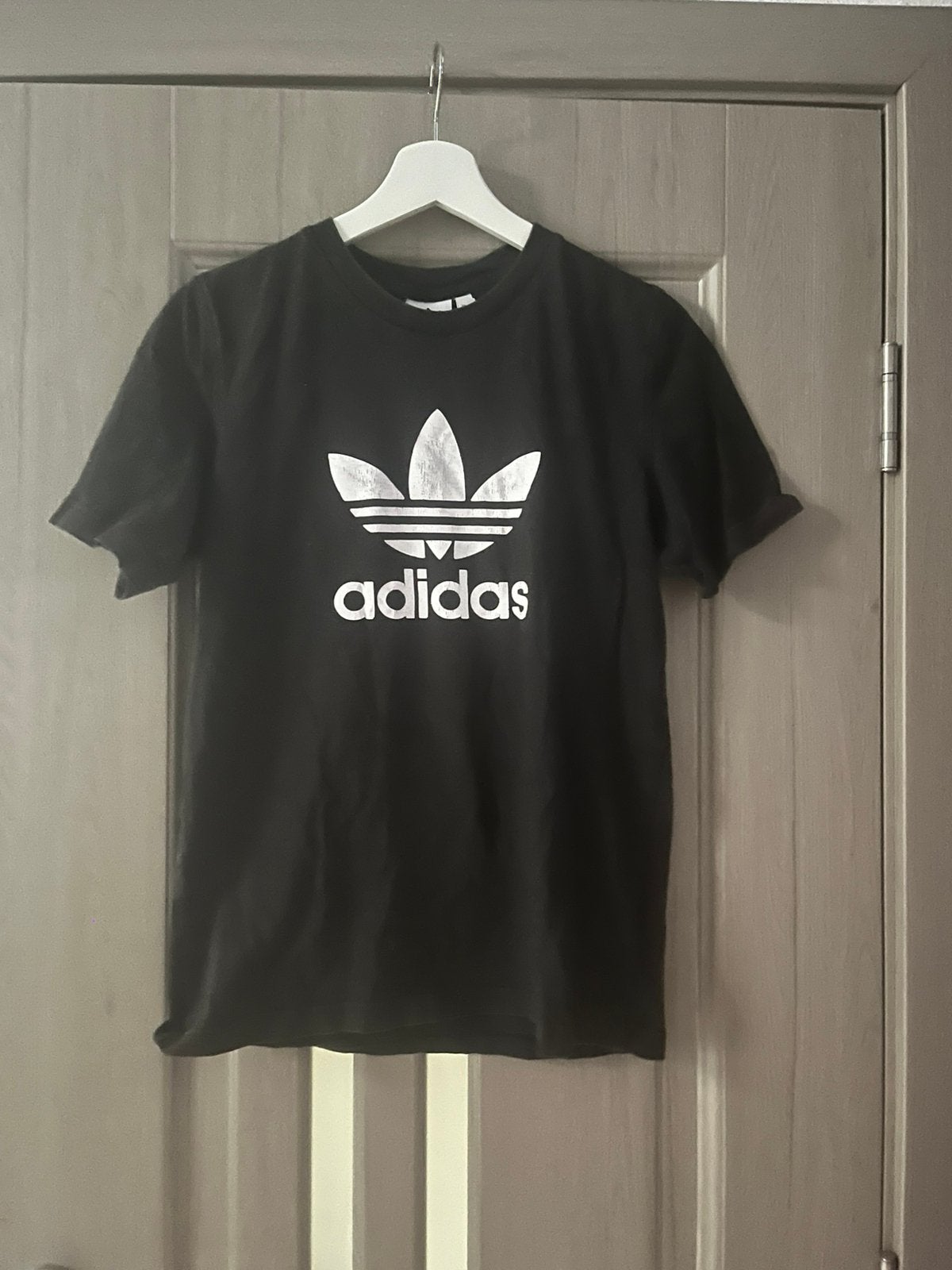 T-shirt noir Adidas XS, Vêtements | Hommes, T-shirts, Enlèvement ou Envoi, Comme neuf, Blanc