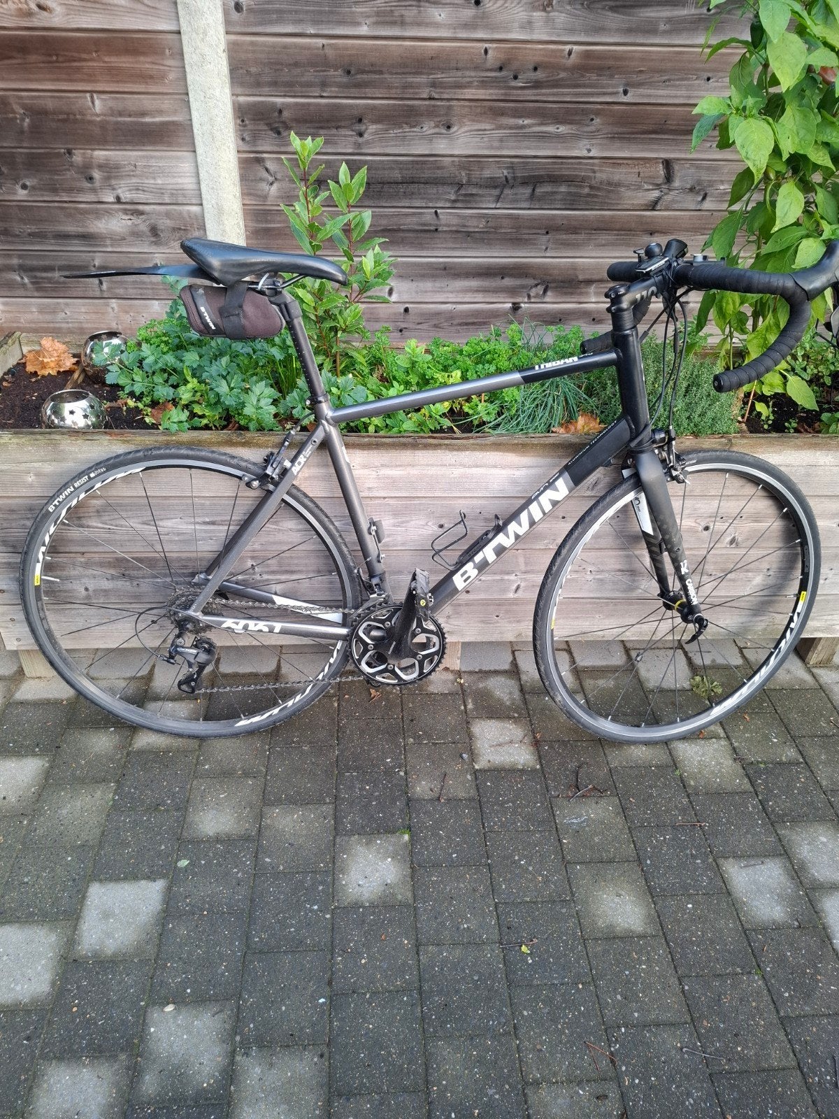 Koersfiets BTWIN - Triban 540, Autres marques, 10 à 15 vitesses, Frein sur jante, Enlèvement