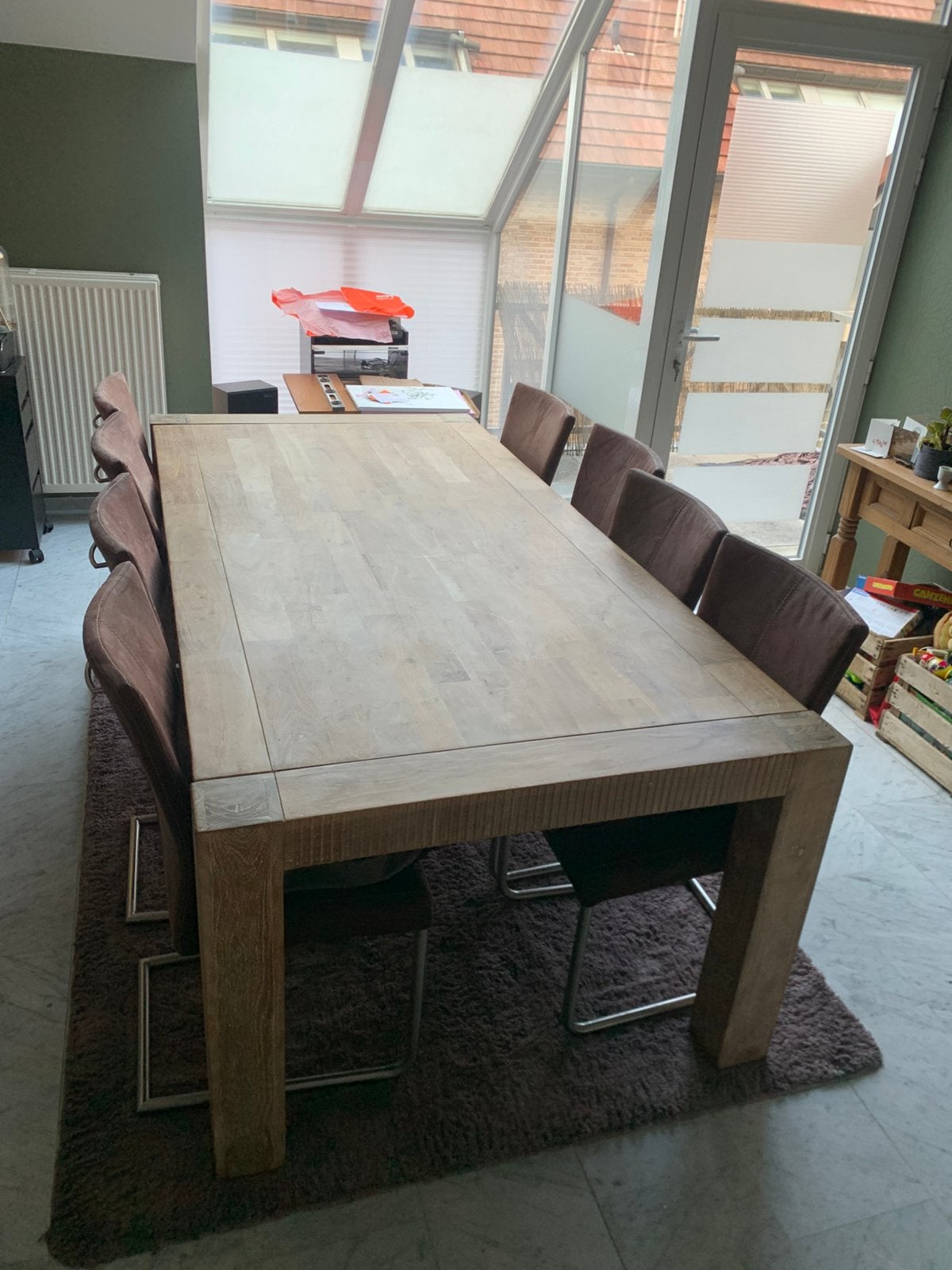 Houten tafel met 8 bijpassende stoelen, Ophalen, Gebruikt, 6 tot 8 stoelen