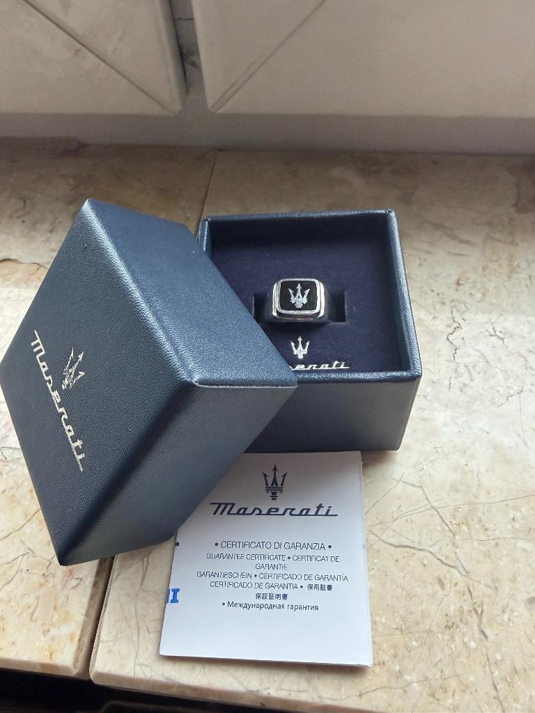 maserati ring, IJzer of Staal, 19 tot 20, Heer, Ophalen of Verzenden