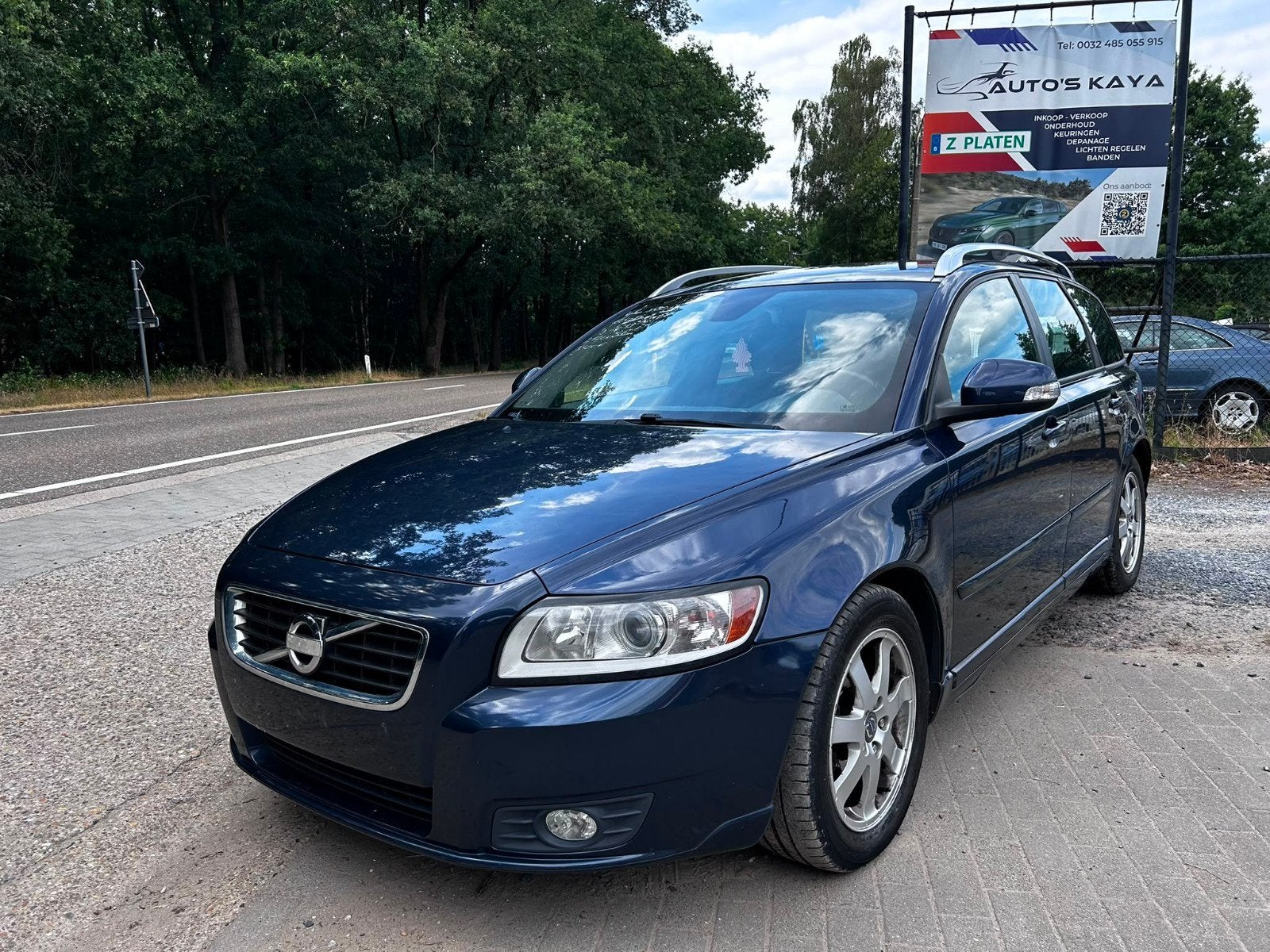 Volvo XC60 1.6 Diesel km 216.000 bj 2012, Auto's, Voorwielaandrijving, Zwart, 4 cilinders, Parkeersensor