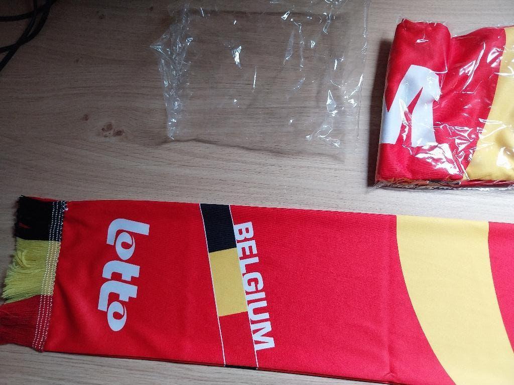 3 nieuwe sjaals Belgium, Verzamelen, Verzenden, Nieuw, Vaantje of Sjaal