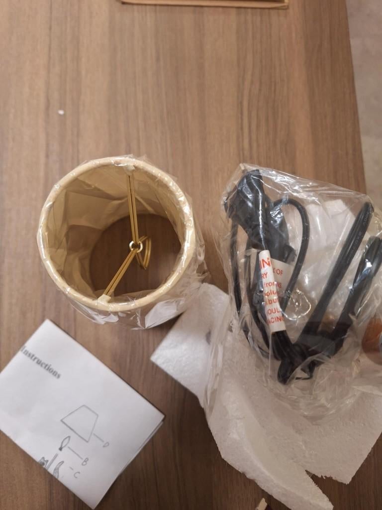 nieuw, tafellamp, Ophalen of Verzenden, Nieuw, Kunststof