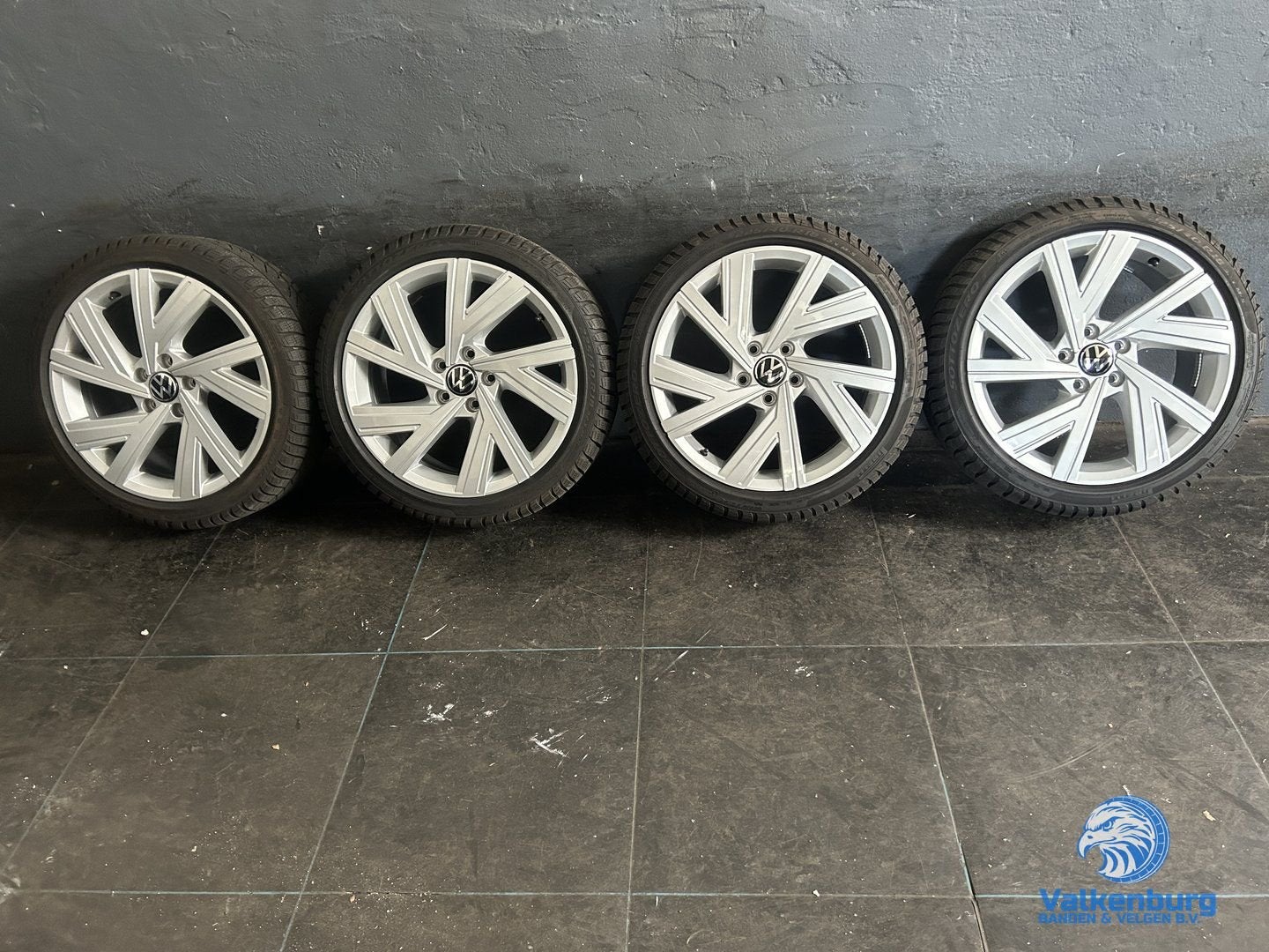 7-8mm! Originele VW Golf 8 GTI 5H Bergamo 18 inch velgen 5x1, Auto-onderdelen, 18 inch, Gebruikt, -, -
