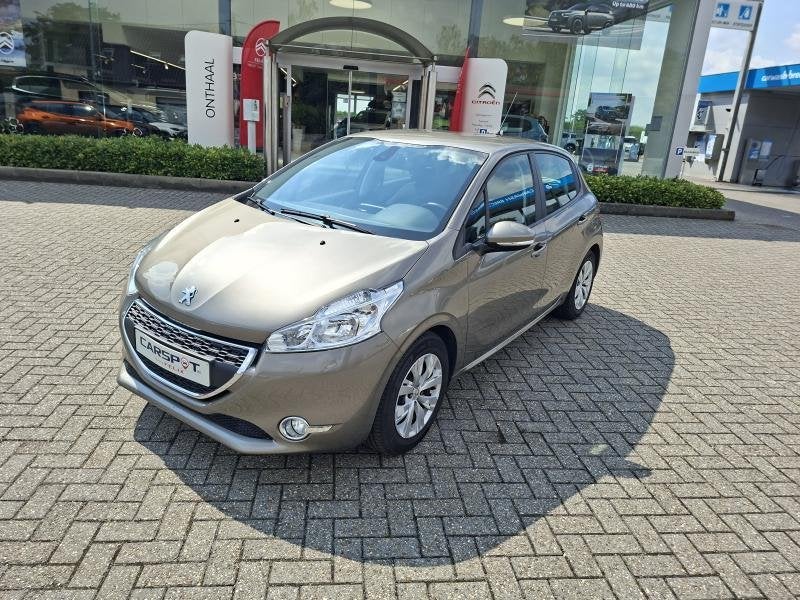 Peugeot 208 I Active, Euro 5, Zwart, 1199 cc, Handgeschakeld