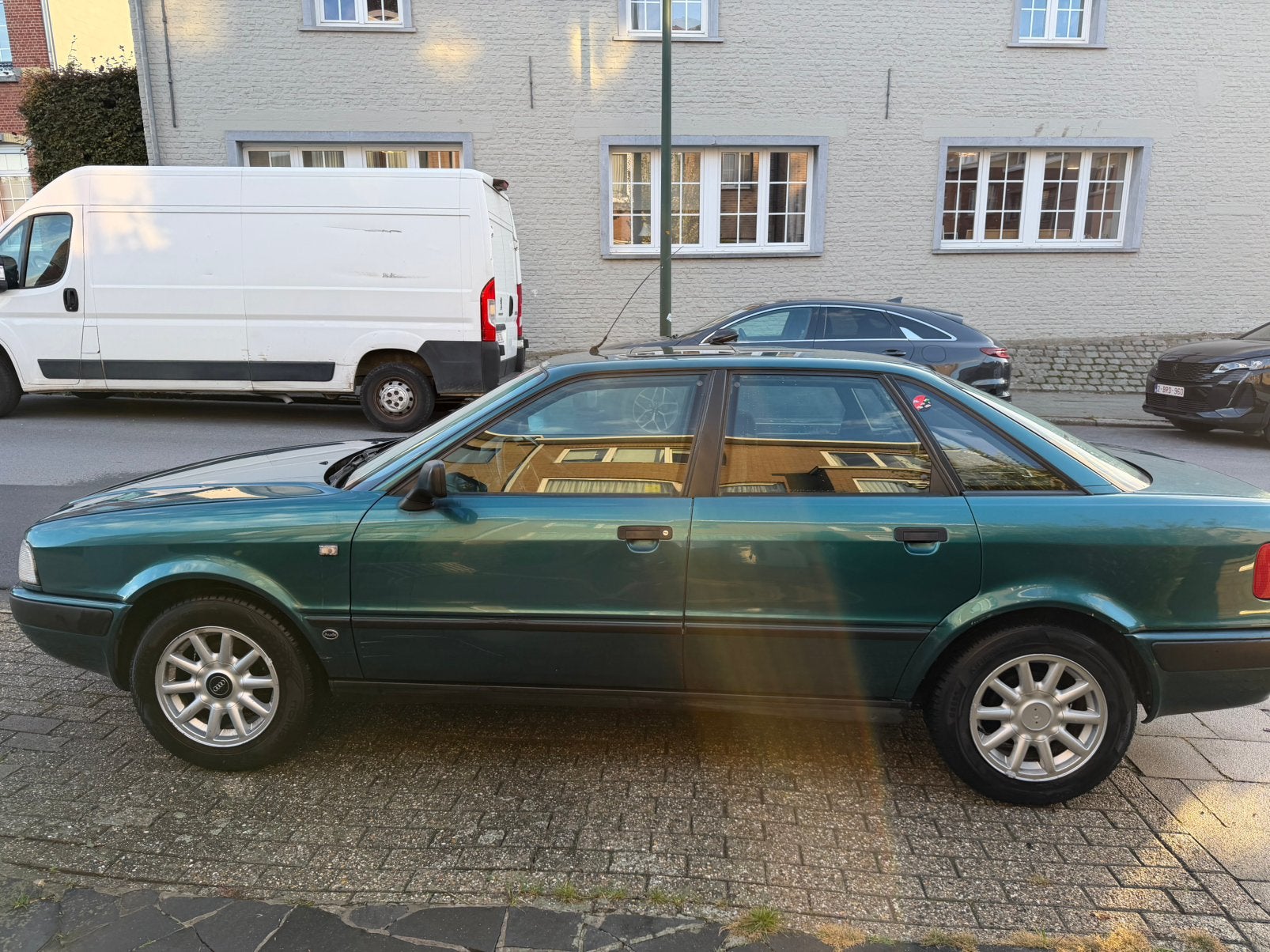 Audi 80 1991 oldtimer 2.0 E, foto 3
