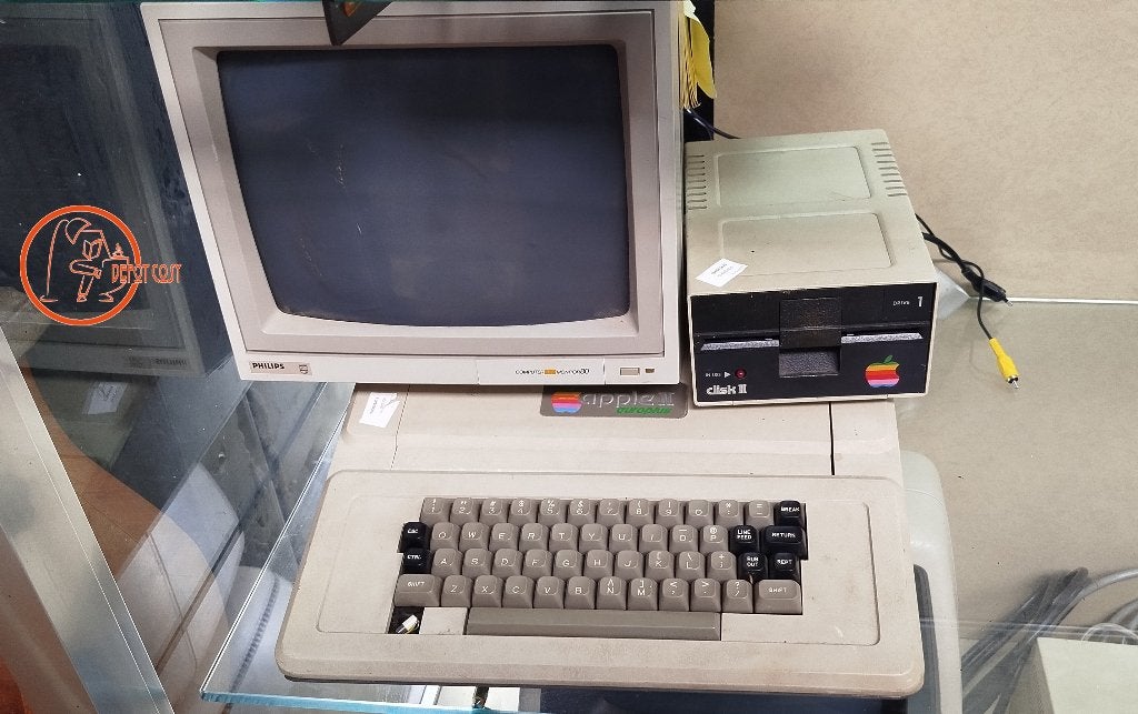 Apple IIe vintage  années 80, Informatique & Logiciels, Ordinateurs Vintage, .., .., Apple, Enlèvement