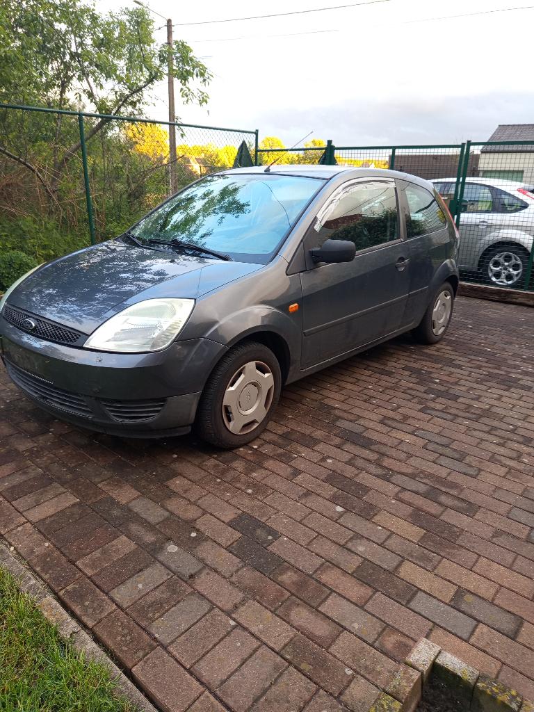 Ford Fiesta 1.3 bj 2003, Autos, Achat, Boîte manuelle, Autres couleurs, Particulier
