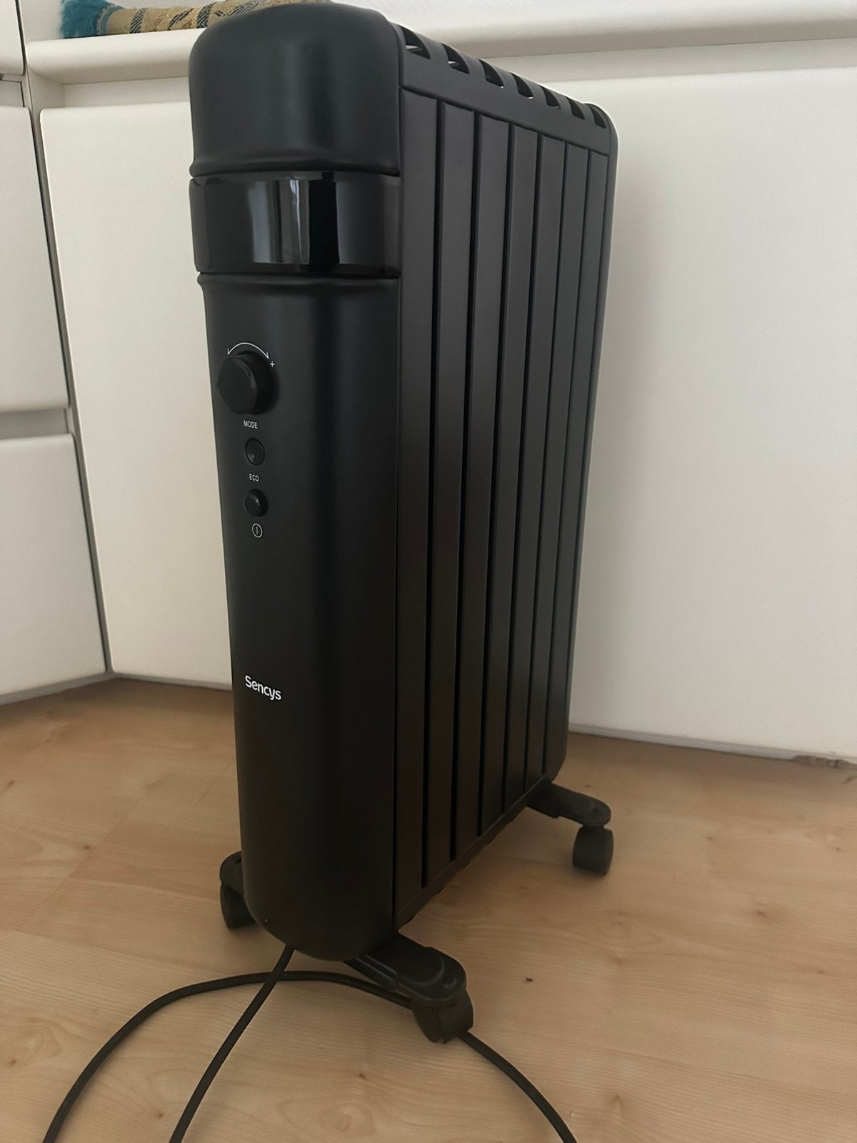Sencys elektrische olieradiator 2000W  ECO, Ophalen, Zo goed als nieuw