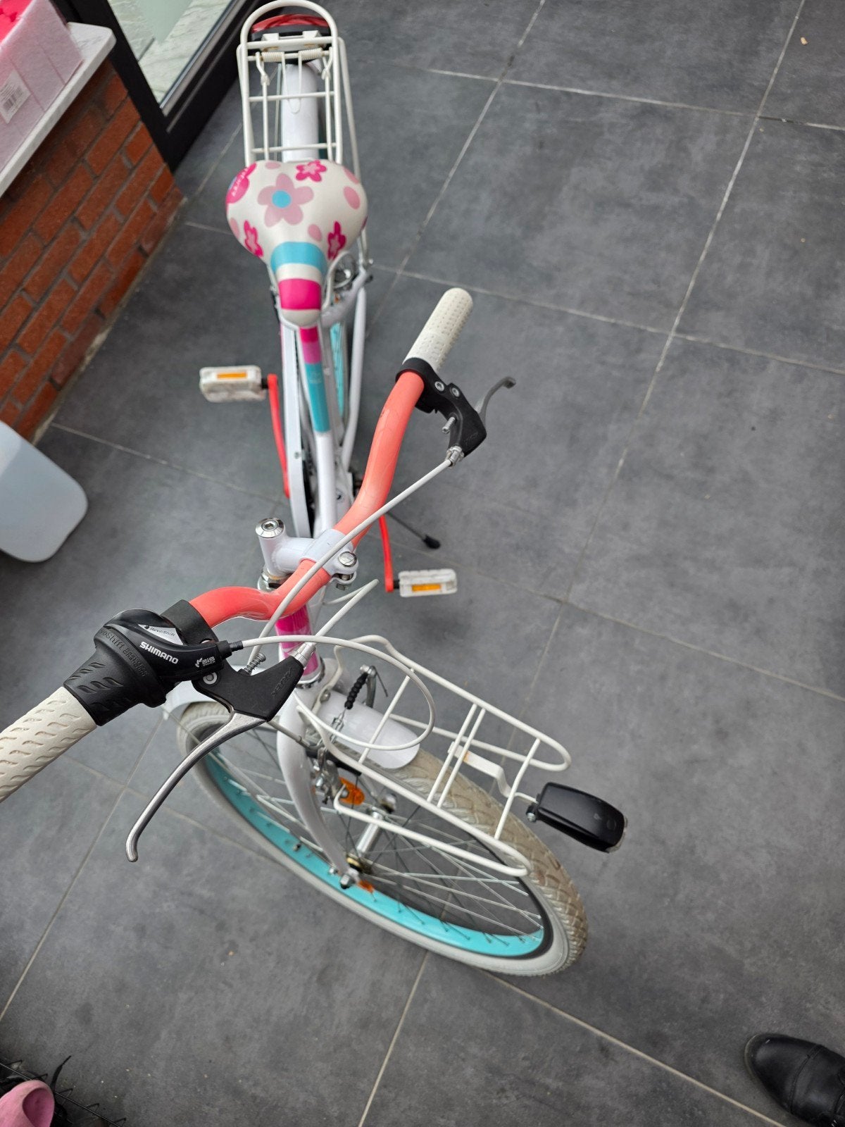 Vélo pour fille, Enlèvement