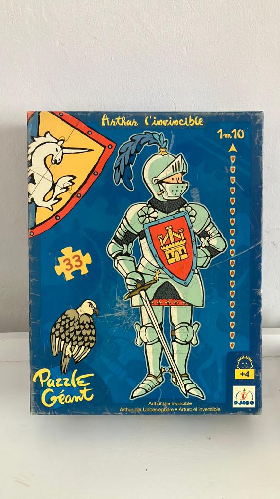 Puzzle géant Arthur l’Invincible, Enlèvement, Moins de 500 pièces, Utilisé, Puzzle