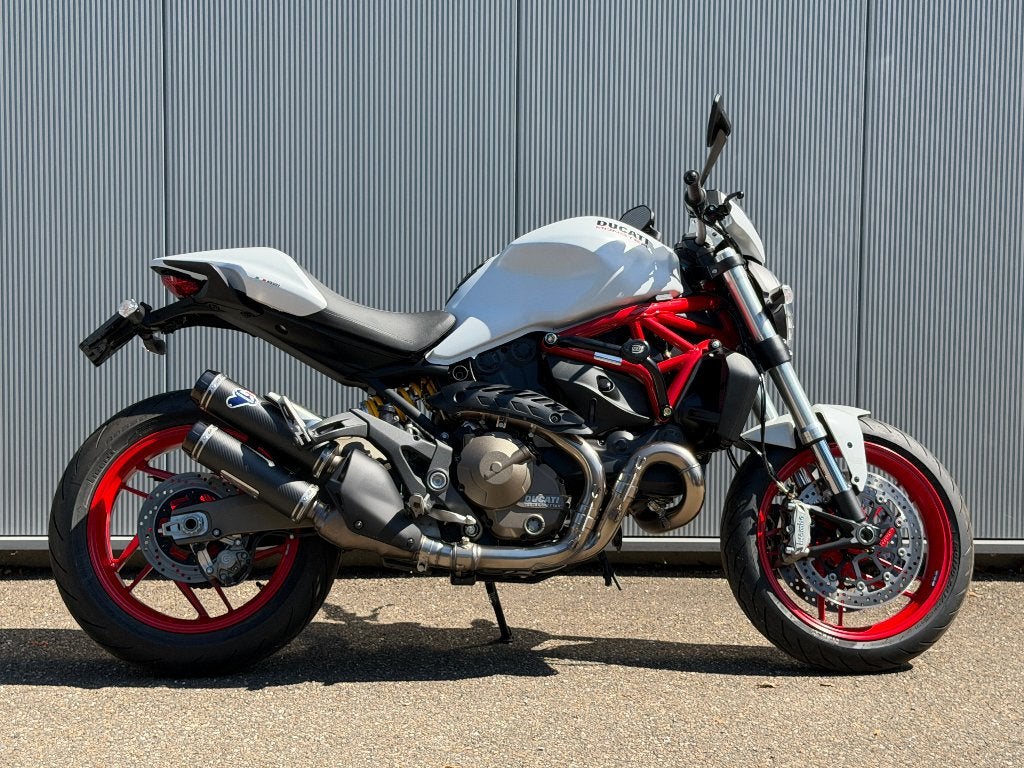 Ducati Monster 821 in Topstaat! / Termignoni / Quickshifter, Motoren, 2 cilinders, ABS, Motorrijbewijs A, Bedrijf