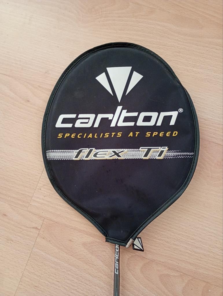 Badminton racket Carlton, Sport en Fitness, Badminton, Ophalen of Verzenden, Gebruikt, Racket(s)