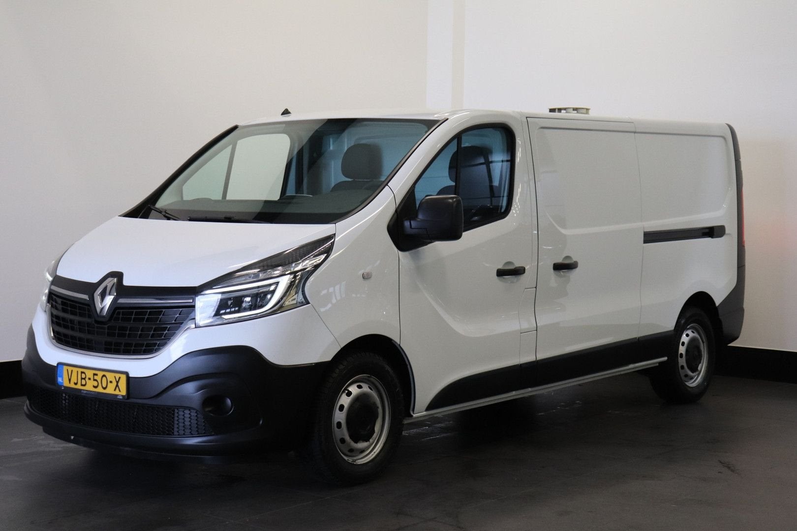 Renault Trafic 2.0 dCi 145PK L2 Automaat EURO 6 - Airco - Cr, Automaat, Parkeersensor, Renault, Wit