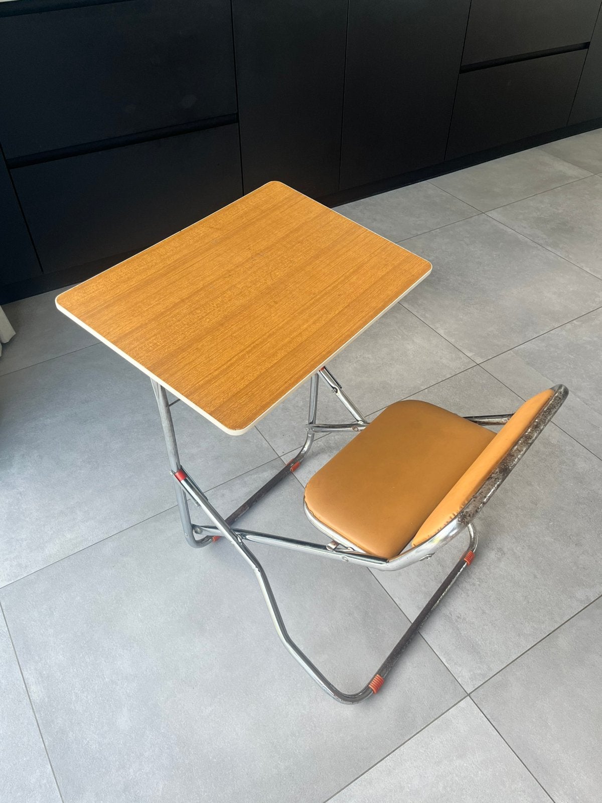 Vintage lessenaar, Huis en Inrichting, Vintage, Ophalen, Gebruikt, Kinderbureau