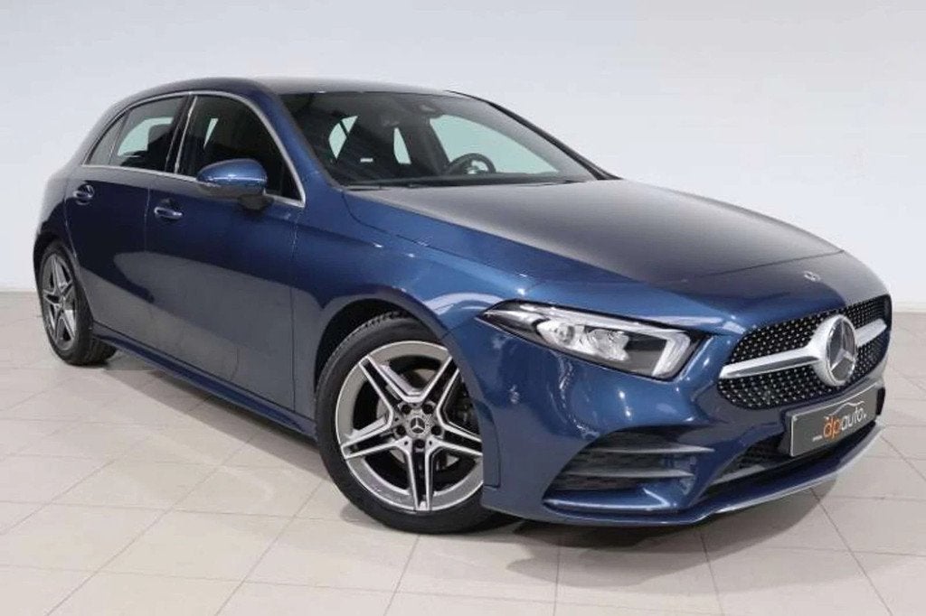 Mercedes-Benz A-CLASS 180 A 180 AMG Line (bj 2019), Auto's, Gebruikt, 4 cilinders, 18800 kg, https://public.car-pass.be/vhr/088dfc1a-4055-45d9-a4e3-0df2eeda68bb