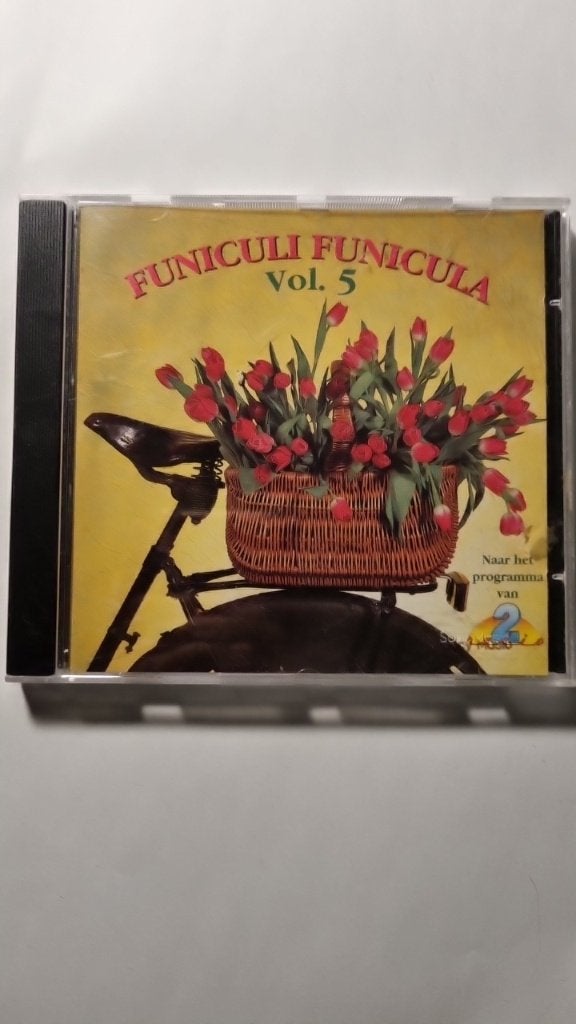 Funiculi Funicula Vol. 5, Ophalen of Verzenden, Gebruikt