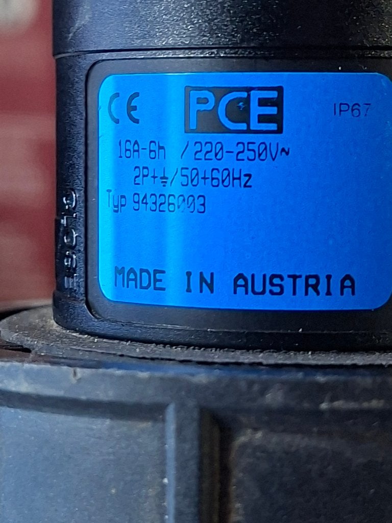 5 stuks PCE Type 94326003 industrial power splitter, Ophalen of Verzenden, Gebruikt, Stekker