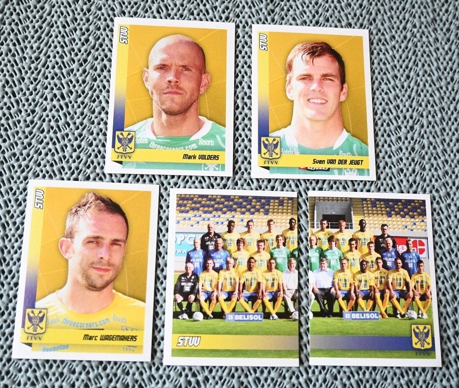 Panini Football 2011 Sint Truiden STVV / 25 stickers, Verzenden, Nieuw, Poster, Plaatje of Sticker