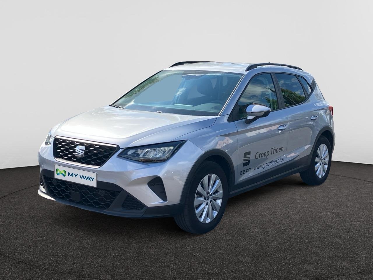 Seat Arona 1.0 TSI 95pk 6v Move! Navi / keyless / camera / v, Auto's, 121 g/km, Handgeschakeld, SUV of Terreinwagen, Zilver of Grijs