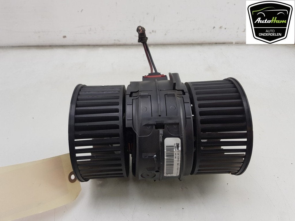 VENTILATEUR RADIATEUR MOTEUR Trafic (1FL / 2FL / 3FL / 4FL), Renault, Valeo, Utilisé, 100, rue de Courcelles
75017  Paris, FR