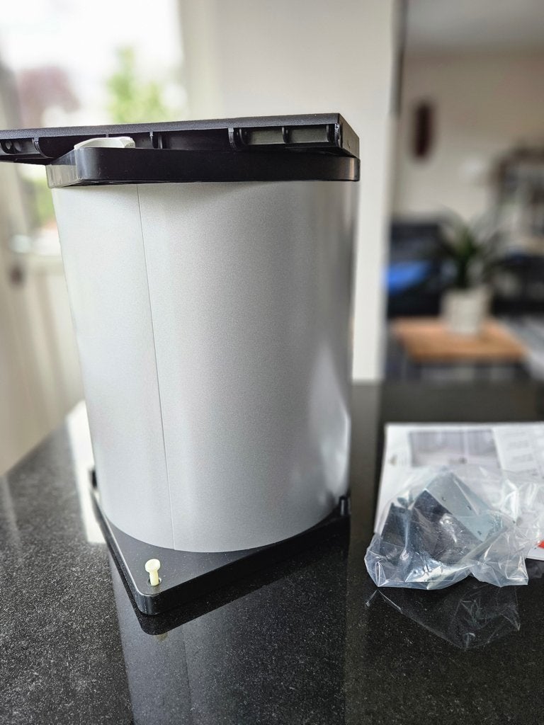 Kleine inbouw vuilbak, Huis en Inrichting, Ophalen, Kunststof, Zo goed als nieuw, Minder dan 10 liter