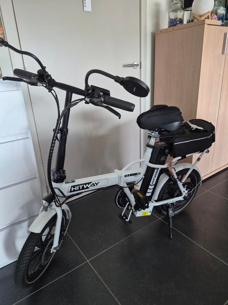Elektrische plooifiets wit  hitway ,10 maanden oud., Ophalen
