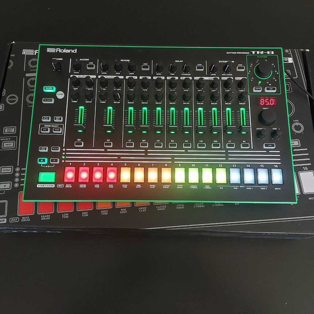ROLAND TR8, Muziek en Instrumenten, Ophalen of Verzenden