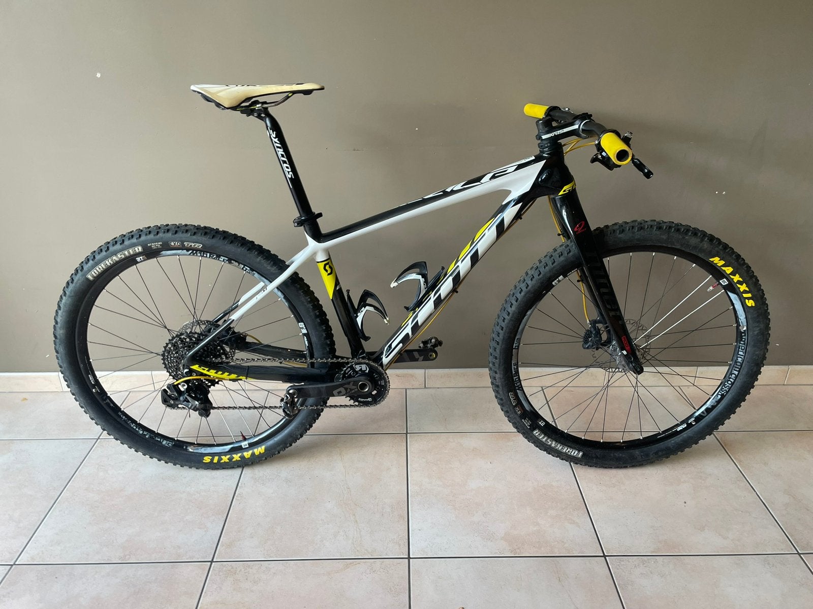 Mountainbike Scott Scale 720 Carbon, Vélos & Vélomoteurs, Enlèvement, Comme neuf