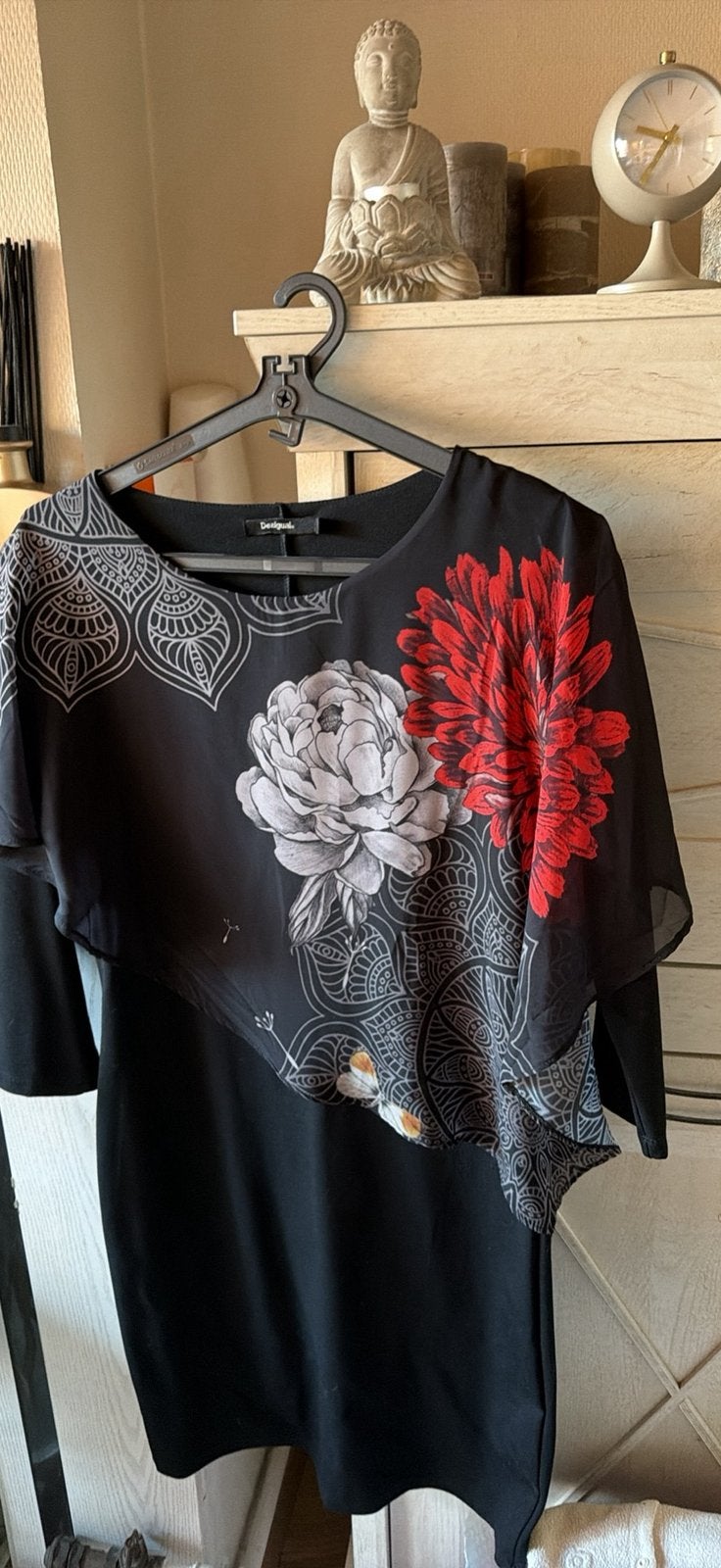 Robe marque desigual, Enlèvement, Comme neuf