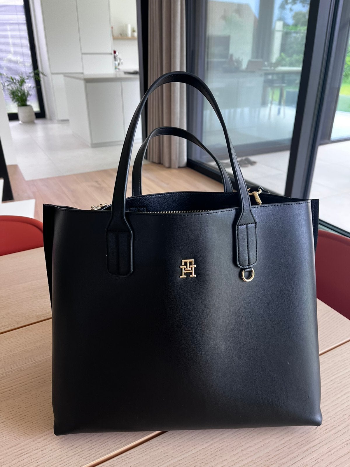 Zwarte leren tas Tommy Hilfiger, Ophalen, Zo goed als nieuw