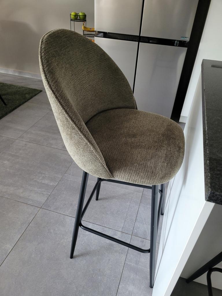 4-delige barkruk, Ophalen