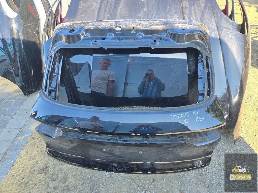 Hayon arri re Porsche Cayenne 9Y, Porscheplatz 1
70435  Stuttgart, DE, Porsche, Info@porsche.de, Utilisé