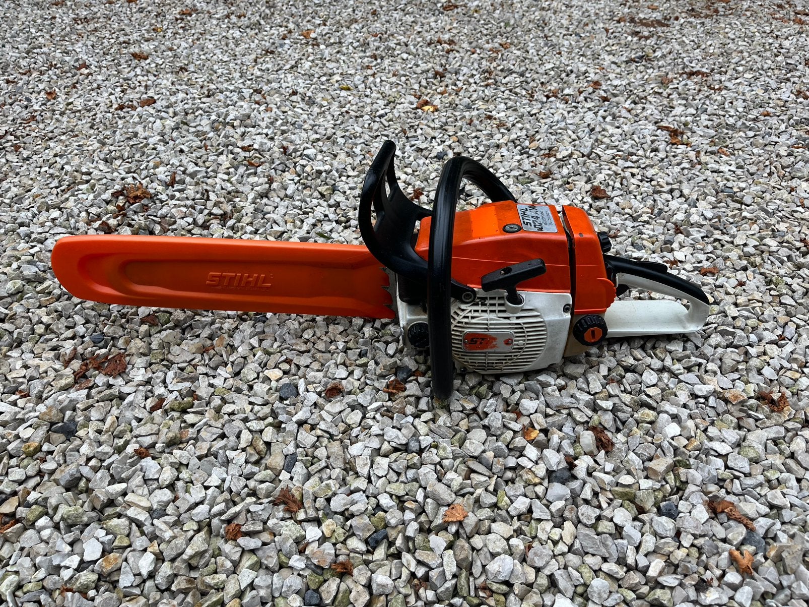 Stihl 024, Jardin & Terrasse, Enlèvement ou Envoi, Comme neuf