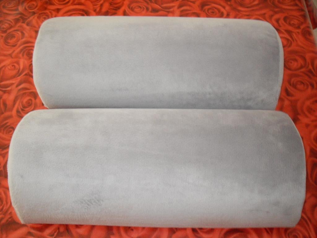 2 coussins MERADISO, Enlèvement, Comme neuf, Gris