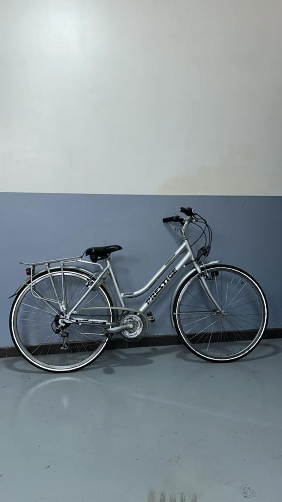 Damesfiets prestige met dynamo verlichting van voor, Fietsen en Brommers, Fietsen | Dames | Damesfietsen, Ophalen, Gebruikt, Overige merken