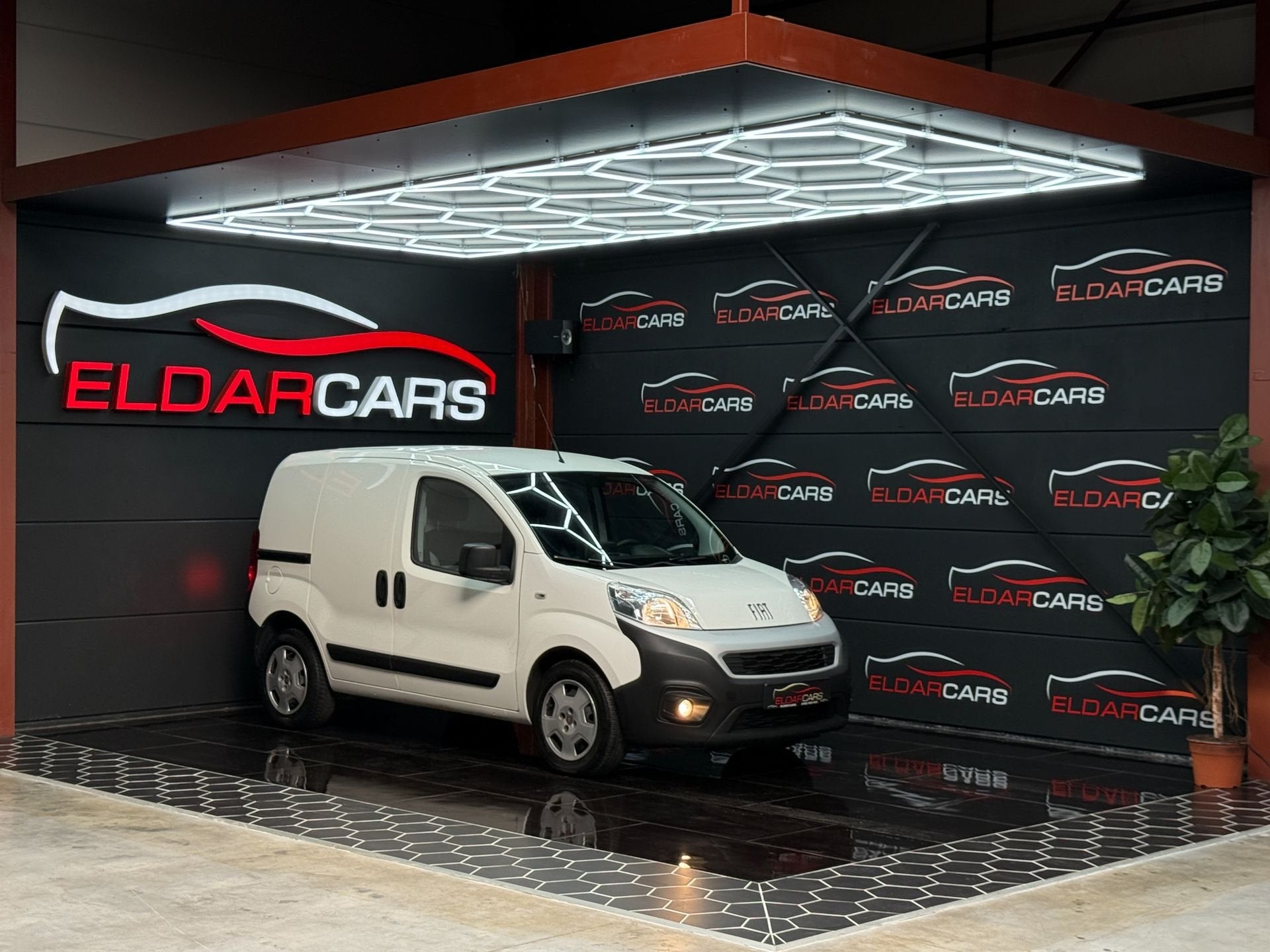 Fiat Fiorino 1.3 d/Airco/Navi/Garantie*, 1325 kg, Gebruikt, Euro 6, Wit