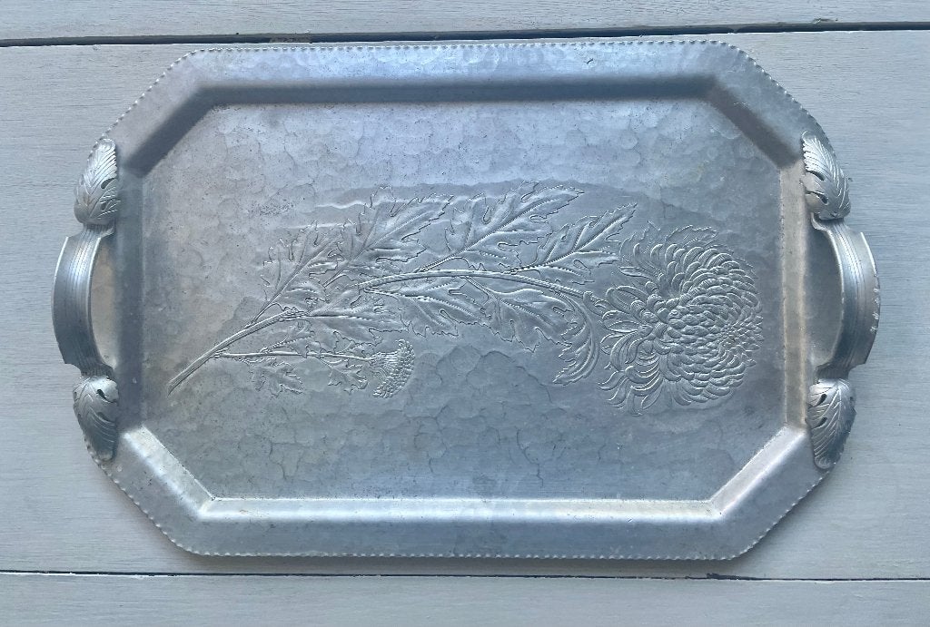 Plateau de service vintage en aluminium forgé, 1940, Huis en Inrichting, Ophalen, Gebruikt, Vierkant, Afgeronde hoeken