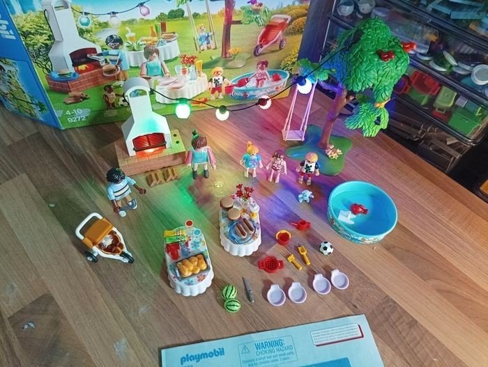 Playmobil City Life 9272 zomerbarbecue voor het hele gezin, Kinderen en Baby's, Complete set, Ophalen of Verzenden, Zo goed als nieuw