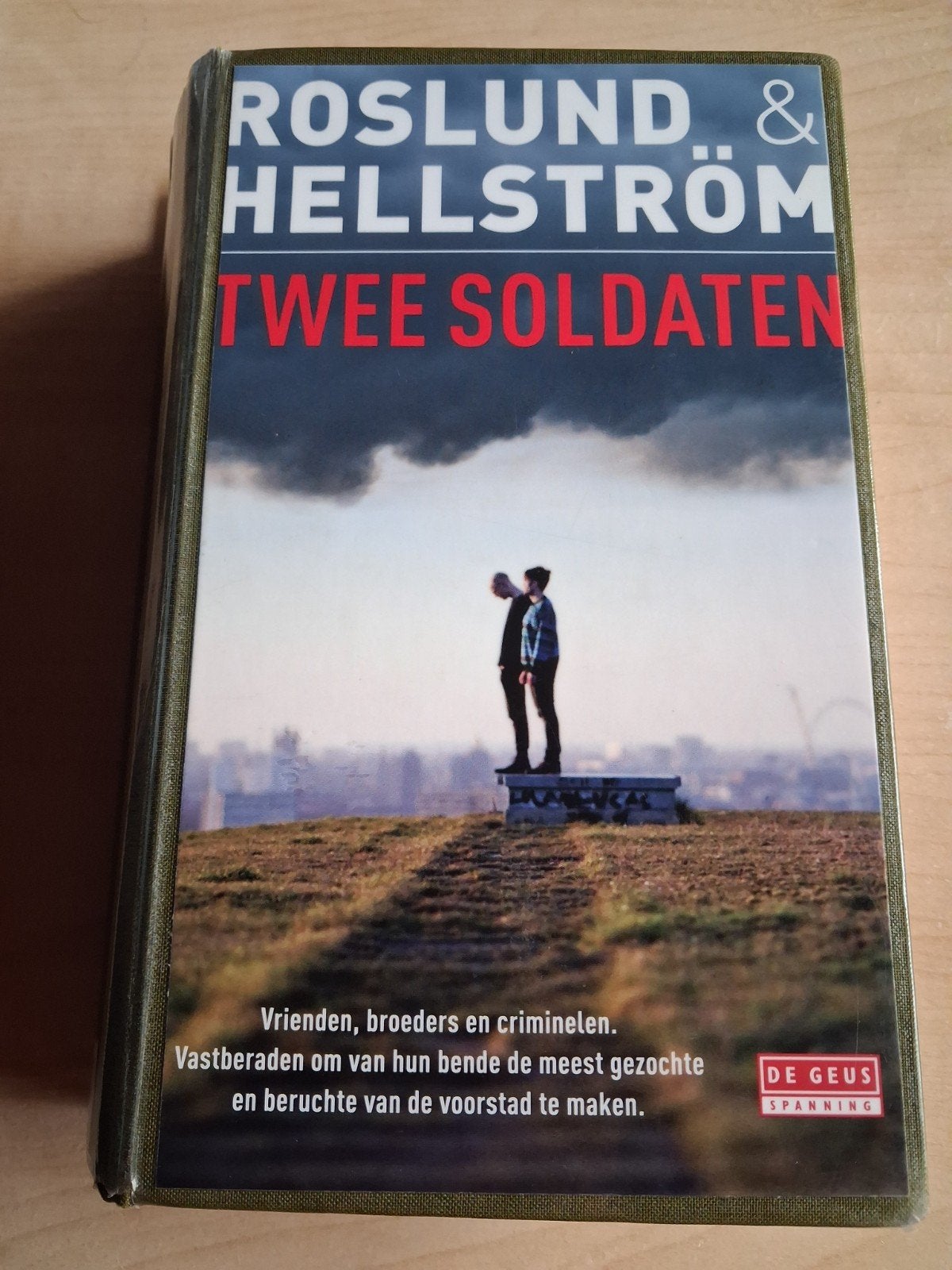 Twee soldaten, Enlèvement, Utilisé, Anders Roslund; Börge Hellström