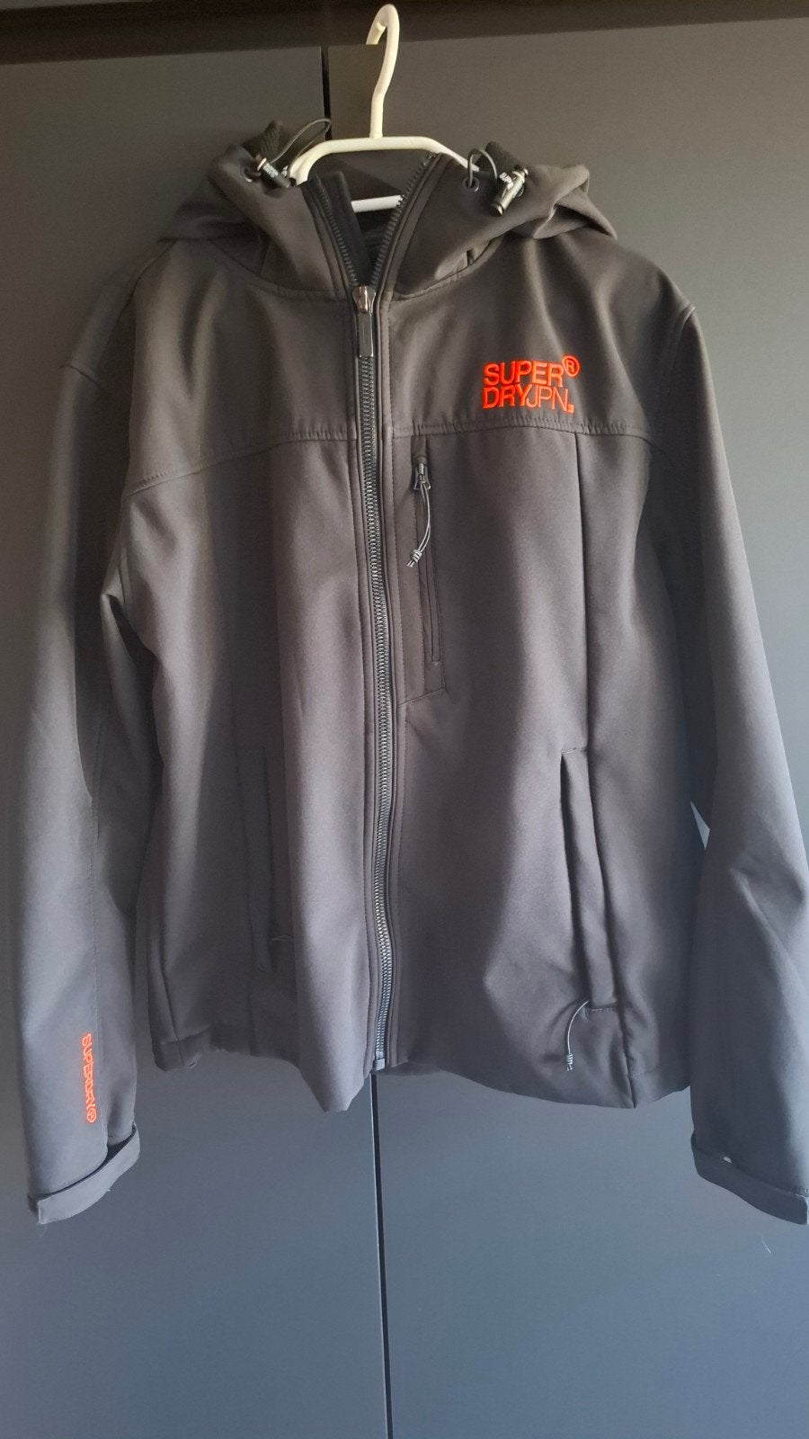 Veste à capuche en softcell,  Super Dry noire de taille Xl., Ophalen of Verzenden, Zo goed als nieuw, Superdry