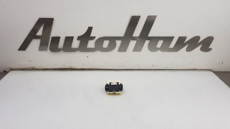 ANTENNE VERSTERKER BMW 3 serie Touring (F31), Gebruikt, BMW, Petuelring 130
80809  München, DE, Bayerische Motoren Werke AG